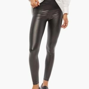 BlackTummy Tamer Faux Leathe